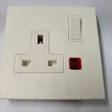 Gambar Aksesoris Listrik Panasonic Stop Kontak AC WBSJ 1214 di Juragan Material