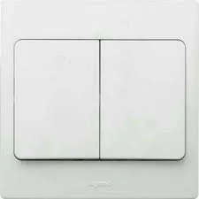 Gambar Outlet Listrik Legrand Saklar Seri + Frame 10 AX - 250 V di Juragan Material