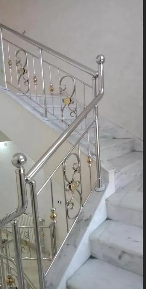 jm-railing-tangga-stainless.jpg